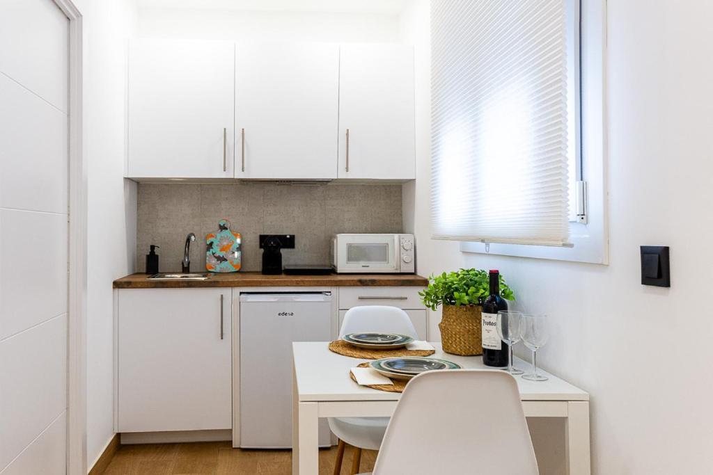 Apartamentos Cibeles Centro Historico, Nuevo Establecimiento Merida Bagian luar foto