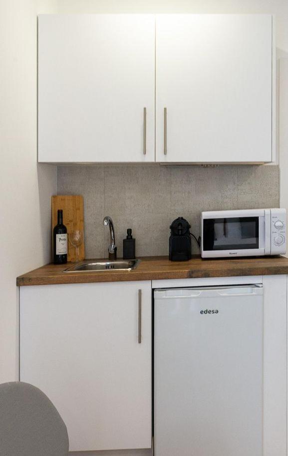Apartamentos Cibeles Centro Historico, Nuevo Establecimiento Merida Bagian luar foto