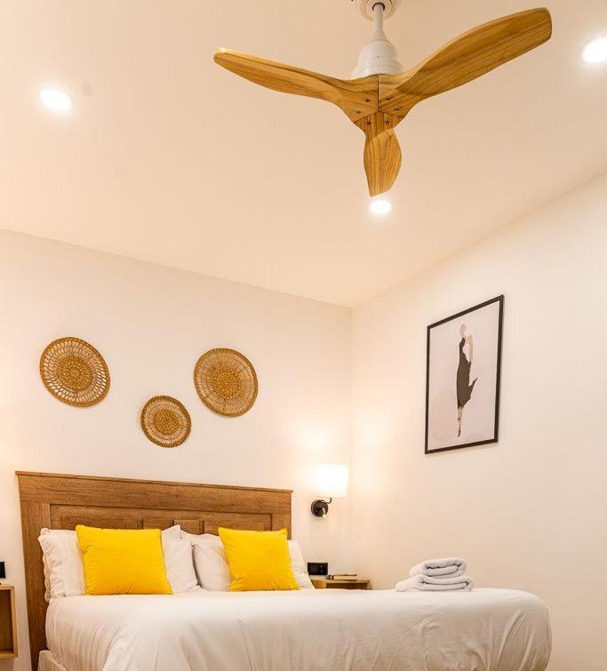 Apartamentos Cibeles Centro Historico, Nuevo Establecimiento Merida Bagian luar foto
