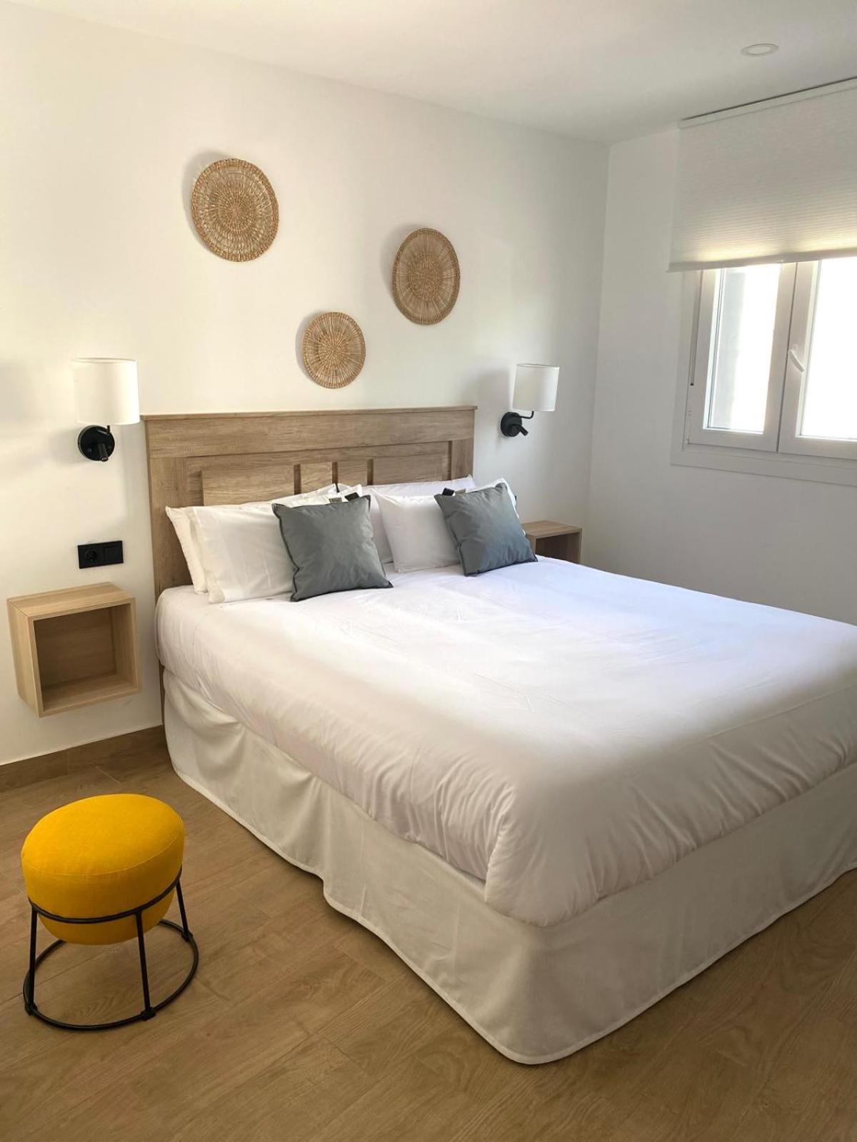 Apartamentos Cibeles Centro Historico, Nuevo Establecimiento Merida Bagian luar foto
